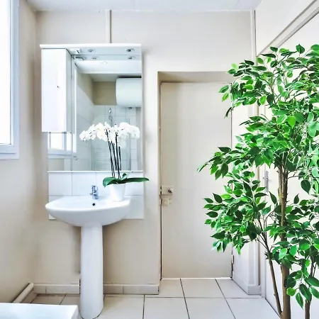 Charming Family Flat Near Montparnasse Apartment Paris