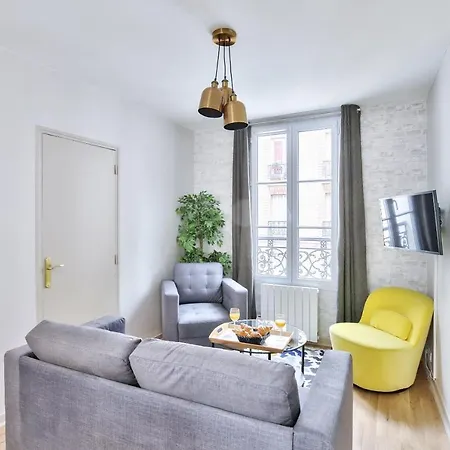 Charming Family Flat Near Montparnasse Paris